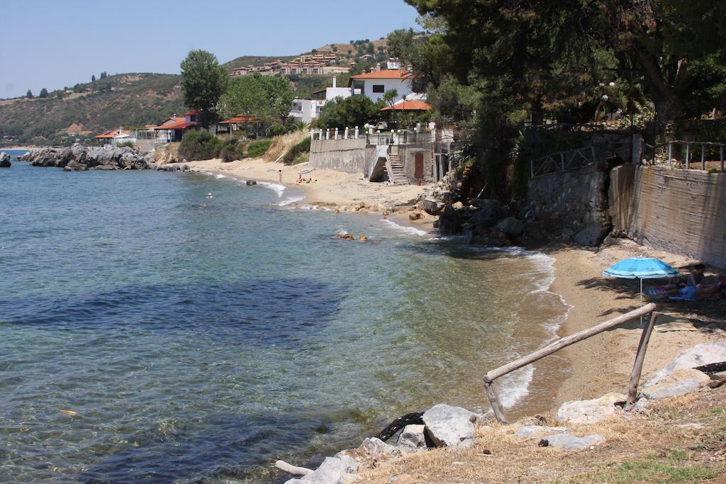 Xenios Loutra Village Karnagio 外观 照片