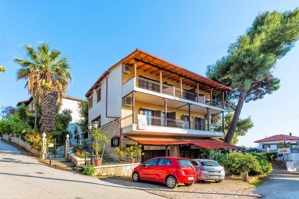 Xenios Loutra Village Karnagio 外观 照片