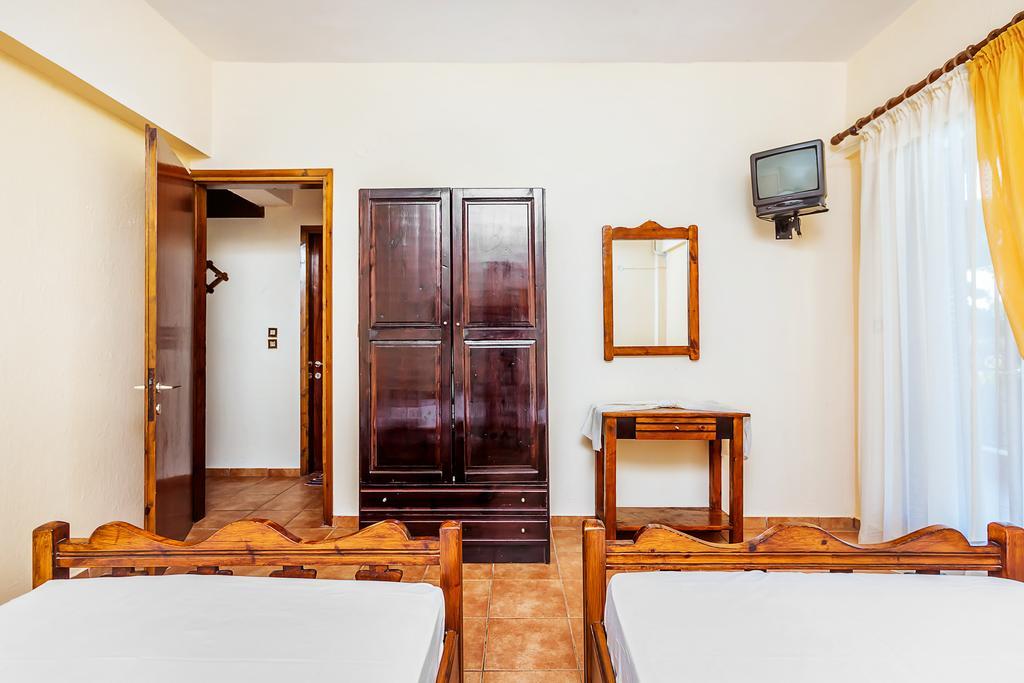 Xenios Loutra Village Karnagio 外观 照片
